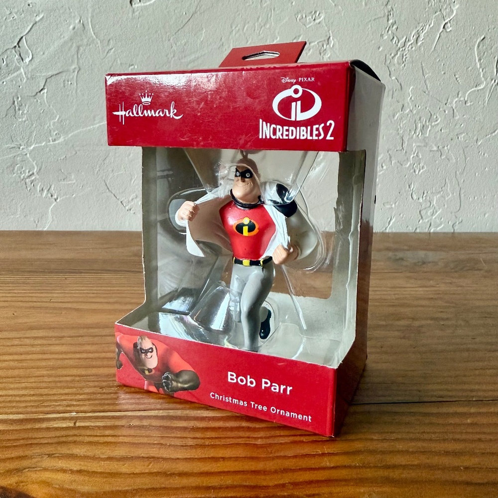 Hallmark Incredibles 2 Bob Parr Ornament | Mr. Incredible | Boxed